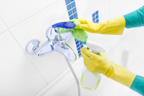 Waste handling and cancellation terms for cleaning company